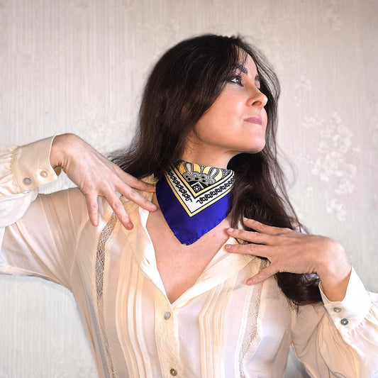 Carré en soie 45 "Astrale"- Bleu